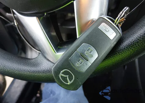 2016 Mazda Cx-5 Sport z USA, uszkodzony, nr VIN JM3KE4BY0G0600832